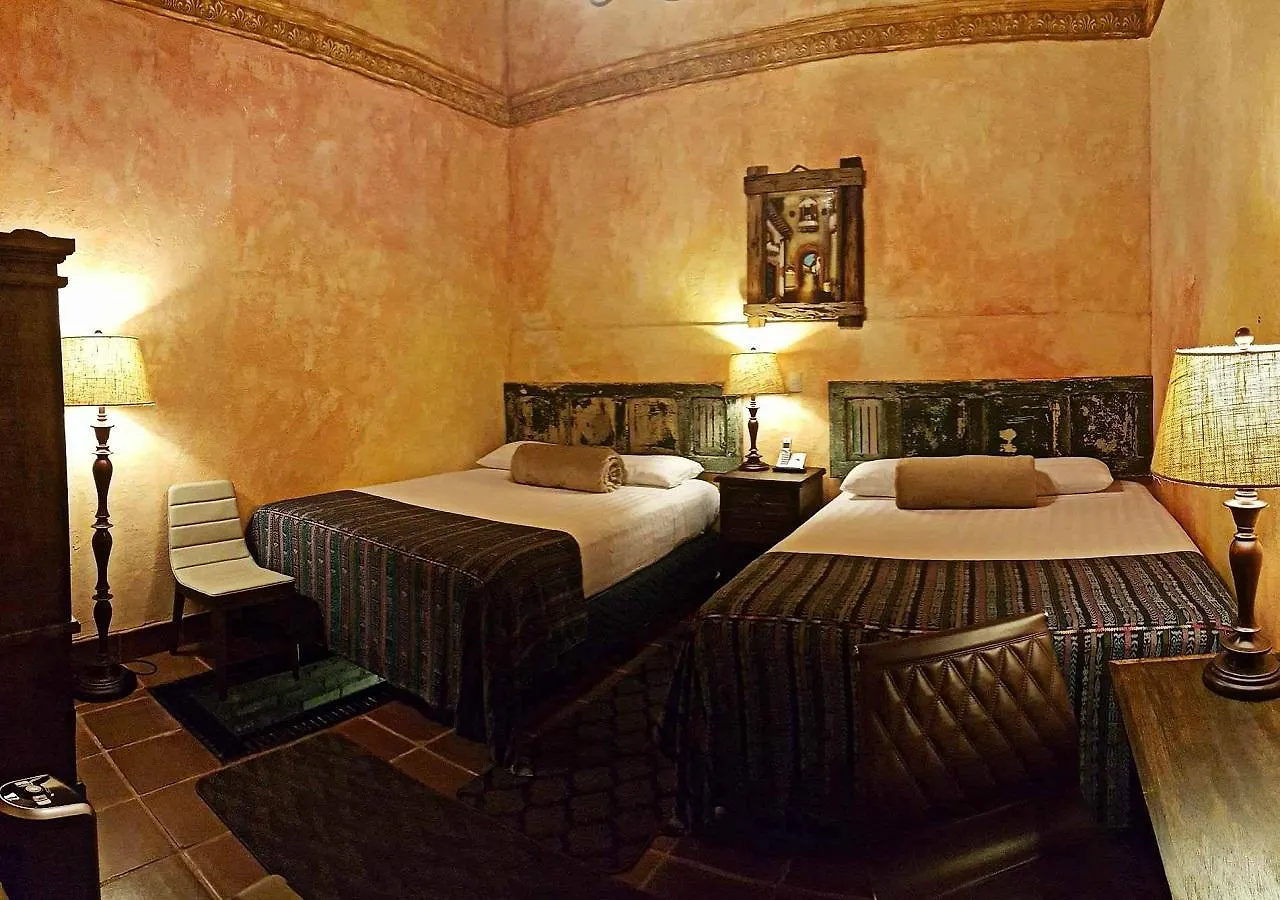 Hotel Eterna Primavera Antigua