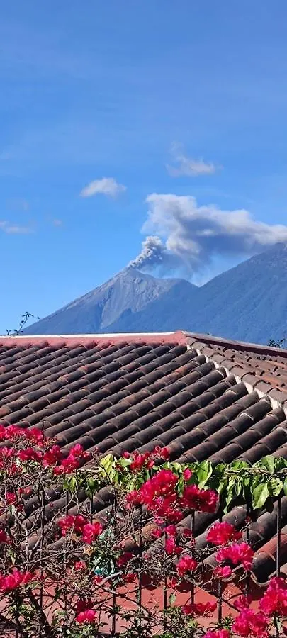 ***  Hotel Eterna Primavera Antigua Guatemala