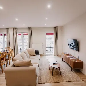 https://central-and-cozy-in-brussels.brusselshotelsbook.com