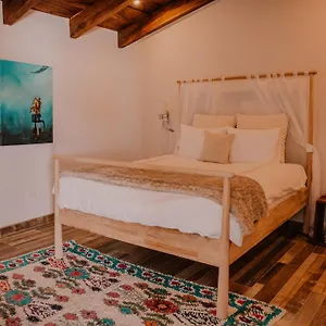 Baerehuus Boutique Antigua